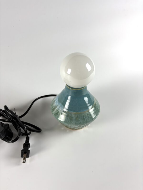 251011_3 Blue and Green Lamp