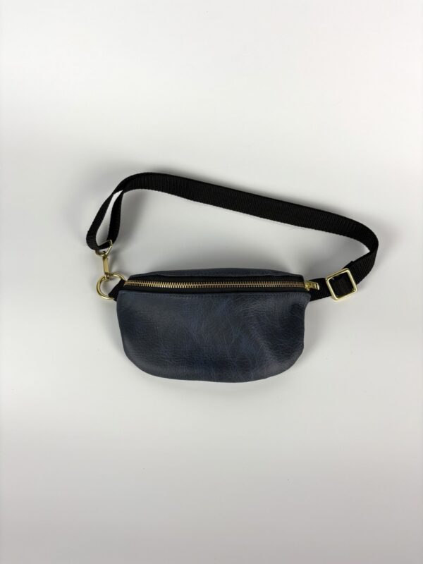 251032_2 The Franny in Blue and Brass