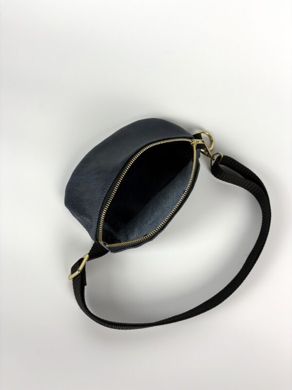 251032_8 The Franny in Blue and Brass